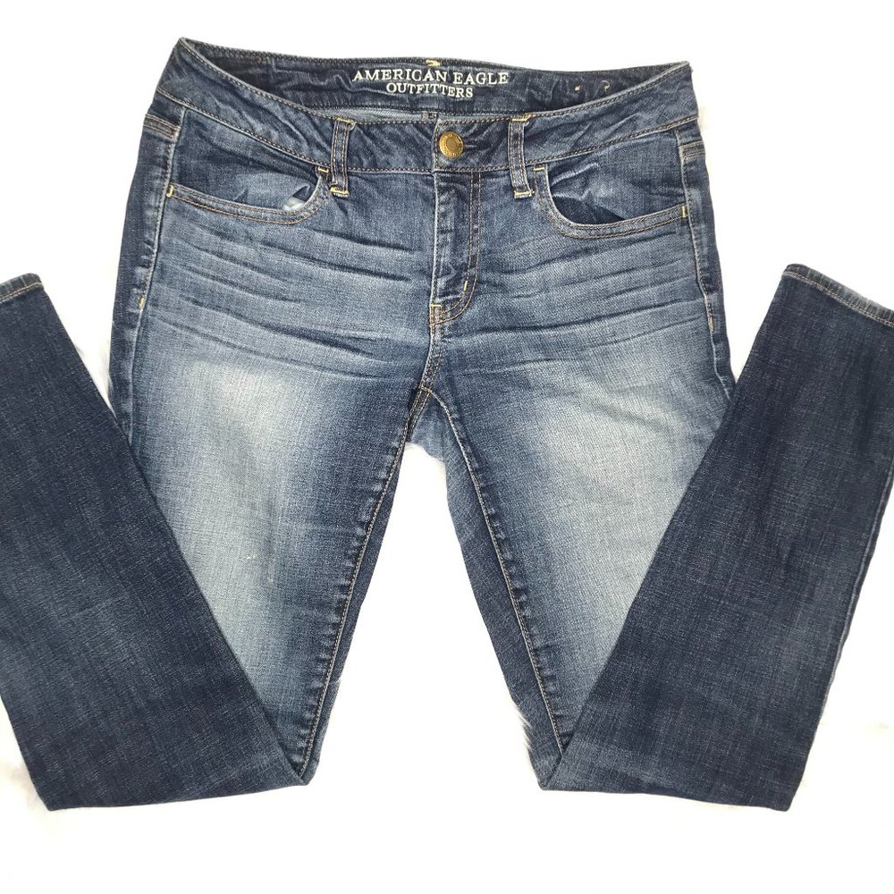 8 American Eagle Outfitters Mid Rise Skinny Jeans